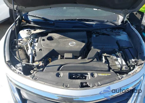 2014 Nissan Altima 2.5 S z USA, uszkodzony, nr VIN 1N4AL3AP4EC163660